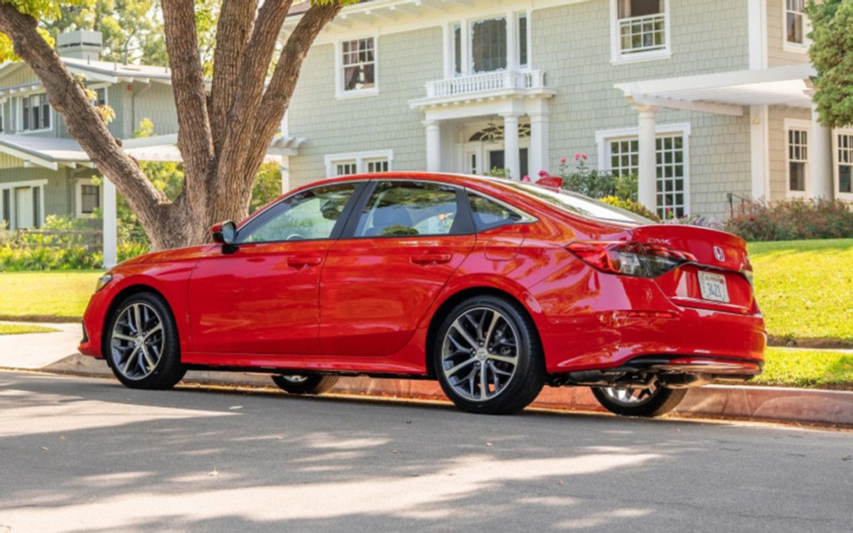 十代思域typer和普通思域的区别,第十一代本田思域优缺点