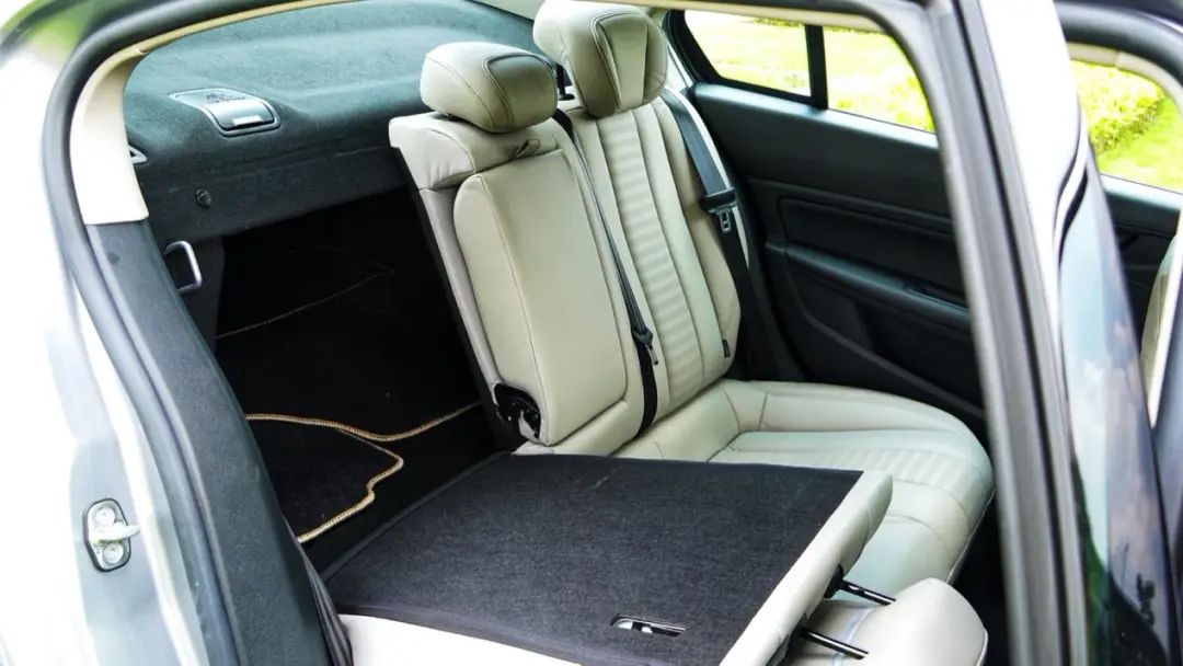 新标致408为何没有老款好,标致408新款怎么没有全景