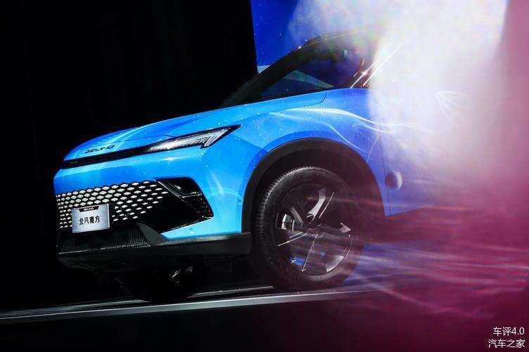 北京汽车搭载鸿蒙suv,深度体验北汽魔方suv