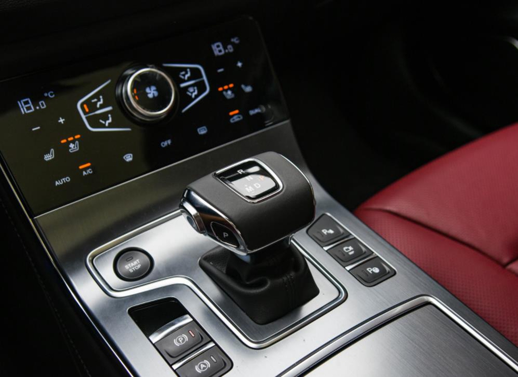 新款红旗h5入手当婚车,h5红旗婚车价格