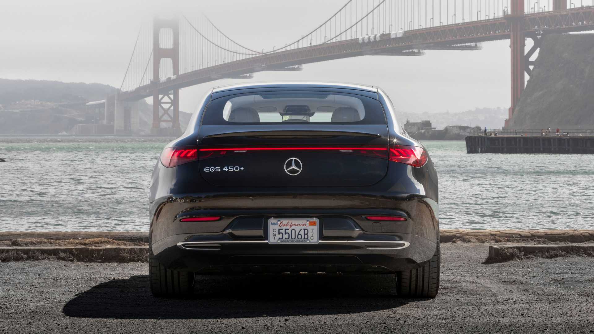 新款奔驰eqs加价,奔驰eqs美国降价