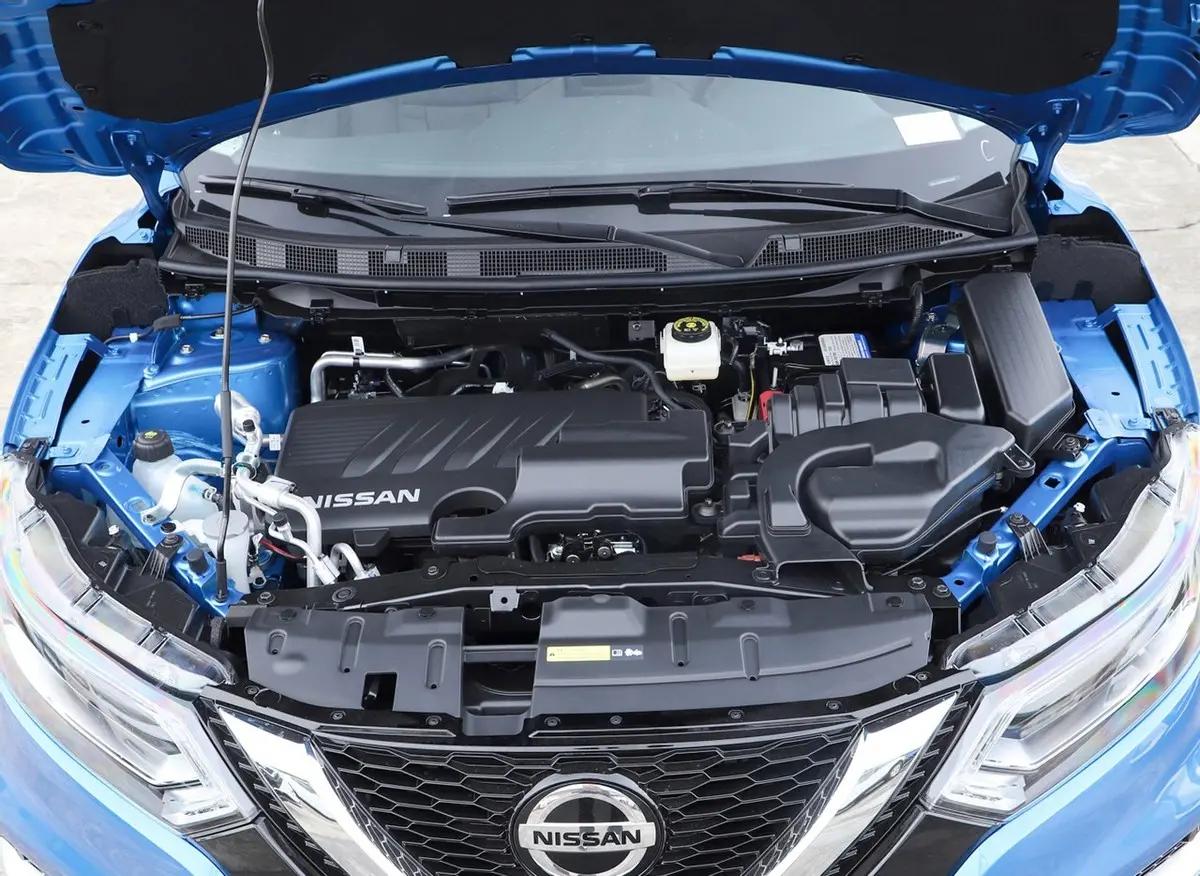 日产逍客与马自达cx-4哪个好,马自达cx-5和逍客哪个后排大