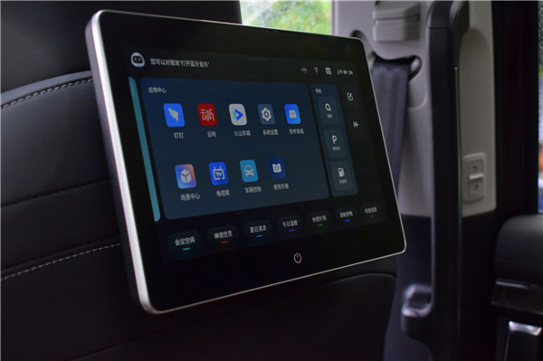 上汽大通g90体验试驾,上汽大通g90高顶七座视频