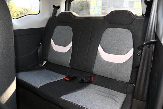 奇瑞qq冰淇淋2023款落地价是多少钱,qq冰淇淋全方位讲解