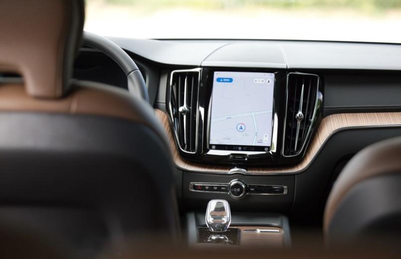 20万预算能买哪年的xc60,豪华中型suv横评xc60