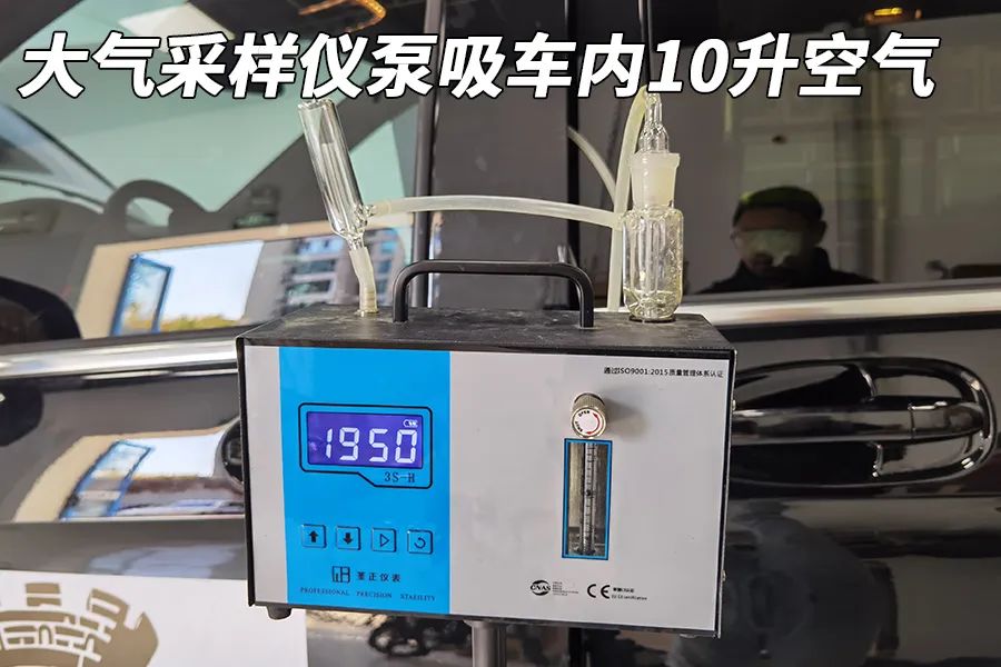 奔驰v最低价格是哪款,奔驰v车价格值得购买吗