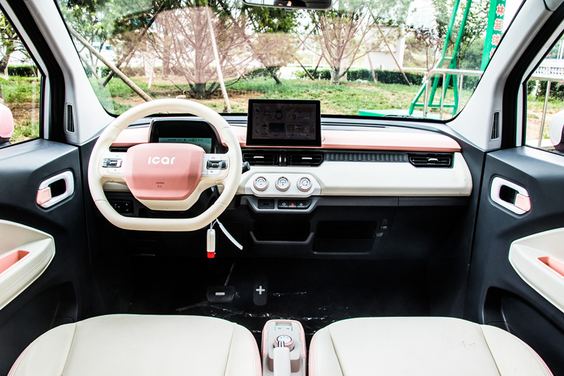 5万左右纯电代步小车,QQ冰淇淋·桃欢喜带来哪些惊喜呢?