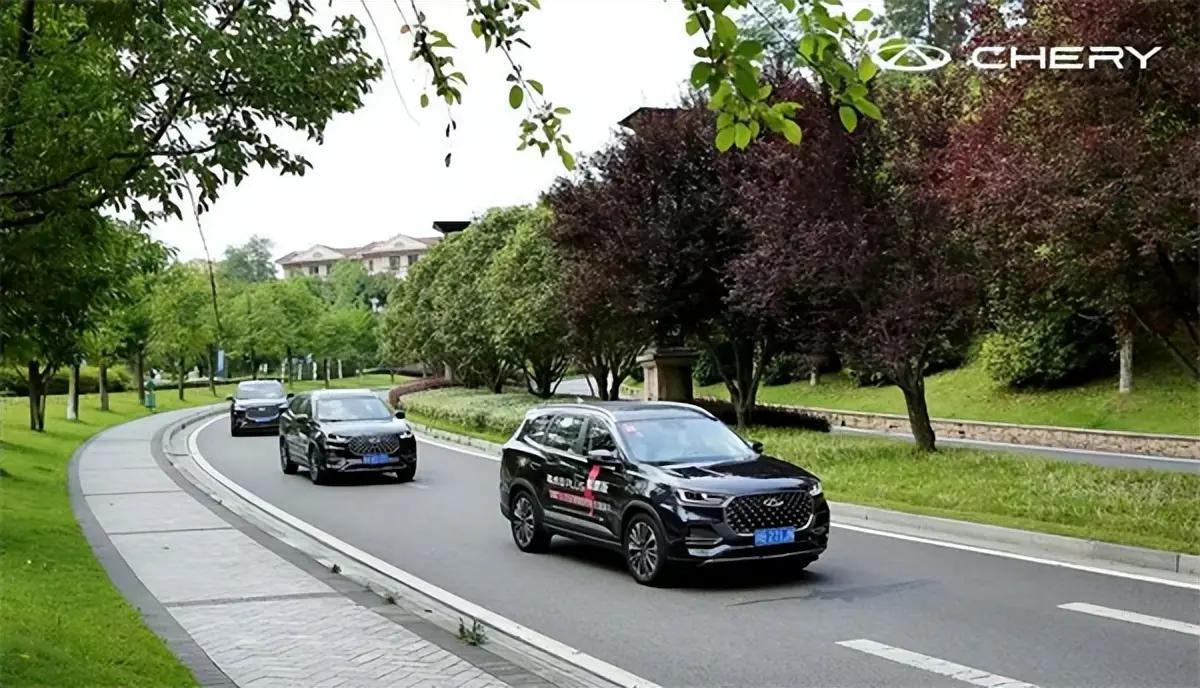 奇瑞瑞虎8plusphev插电混动售价,奇瑞瑞虎8plus2.0t四驱落地价