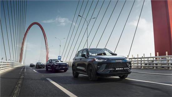 全新轿跑suv哈弗h6s了解下,哈弗h6自动挡价格1.5t高配2021款