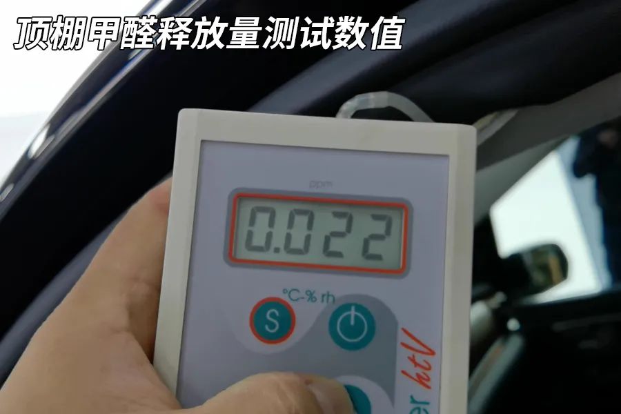 奔驰v最低价格是哪款,奔驰v车价格值得购买吗