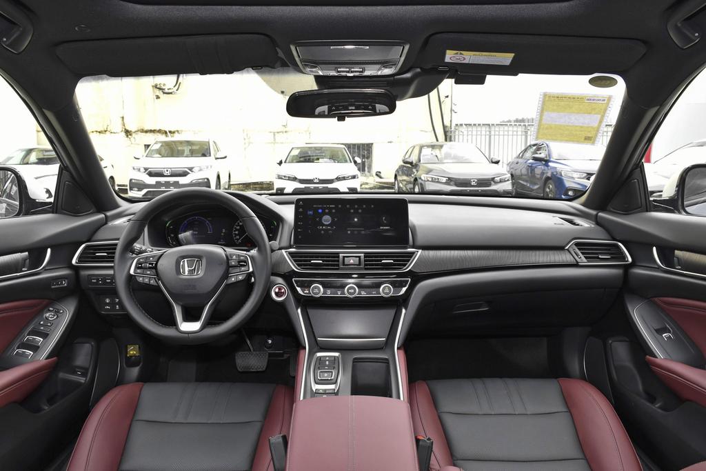 英仕派精致版2022款功能操作,英仕派2022款精致版落地多少