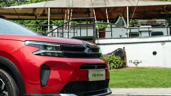 天逸beyond值得买吗,天逸beyond400thp版起步和停车