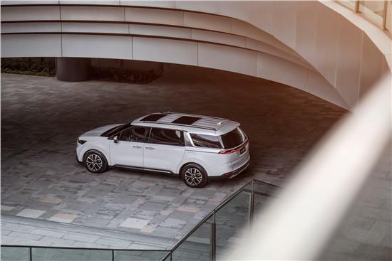 30万级mpv黑马第四代嘉华初体验,起亚四代嘉华mpv