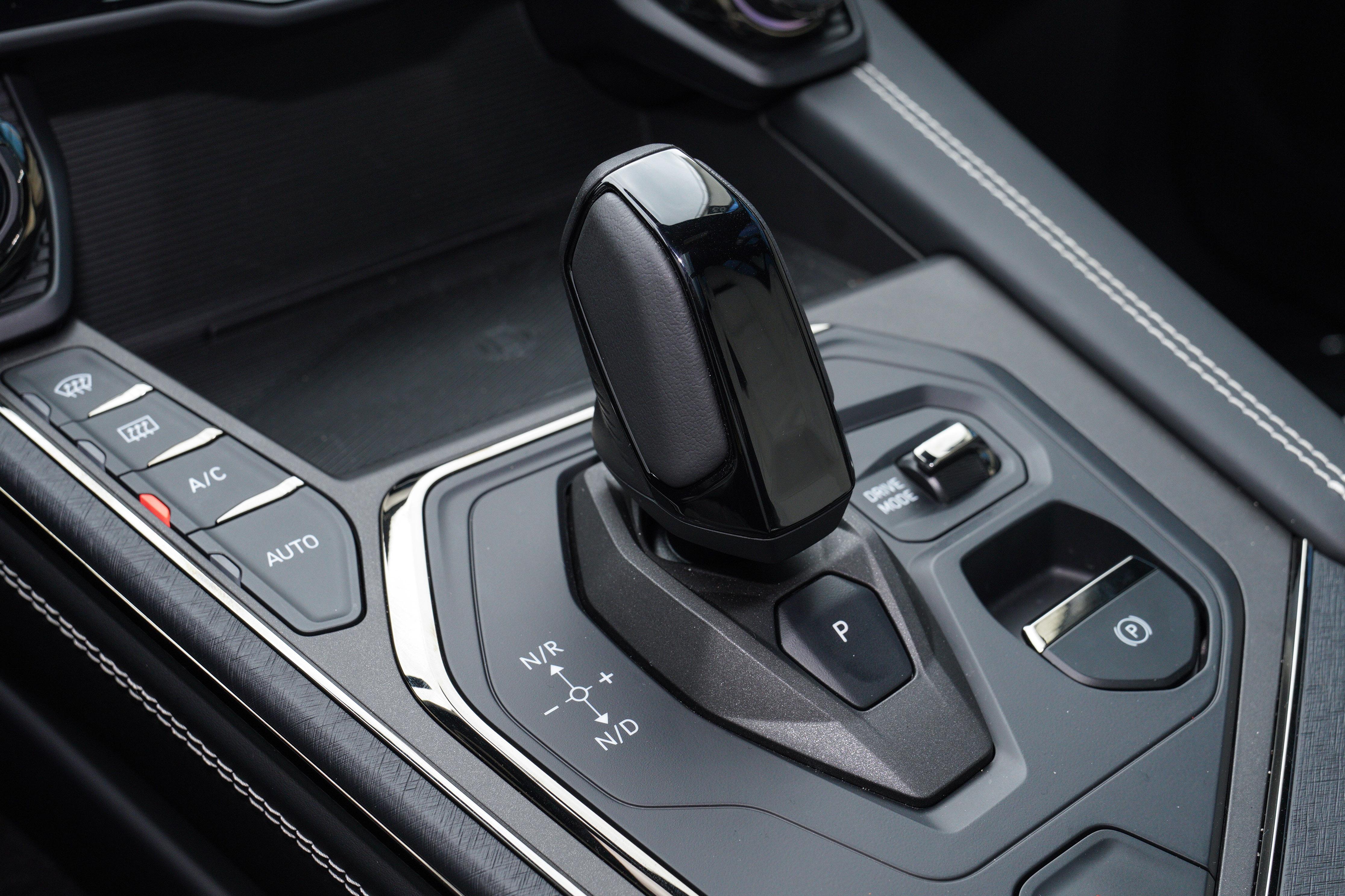 领克01混动em-f成交价,1.5混合动力领克