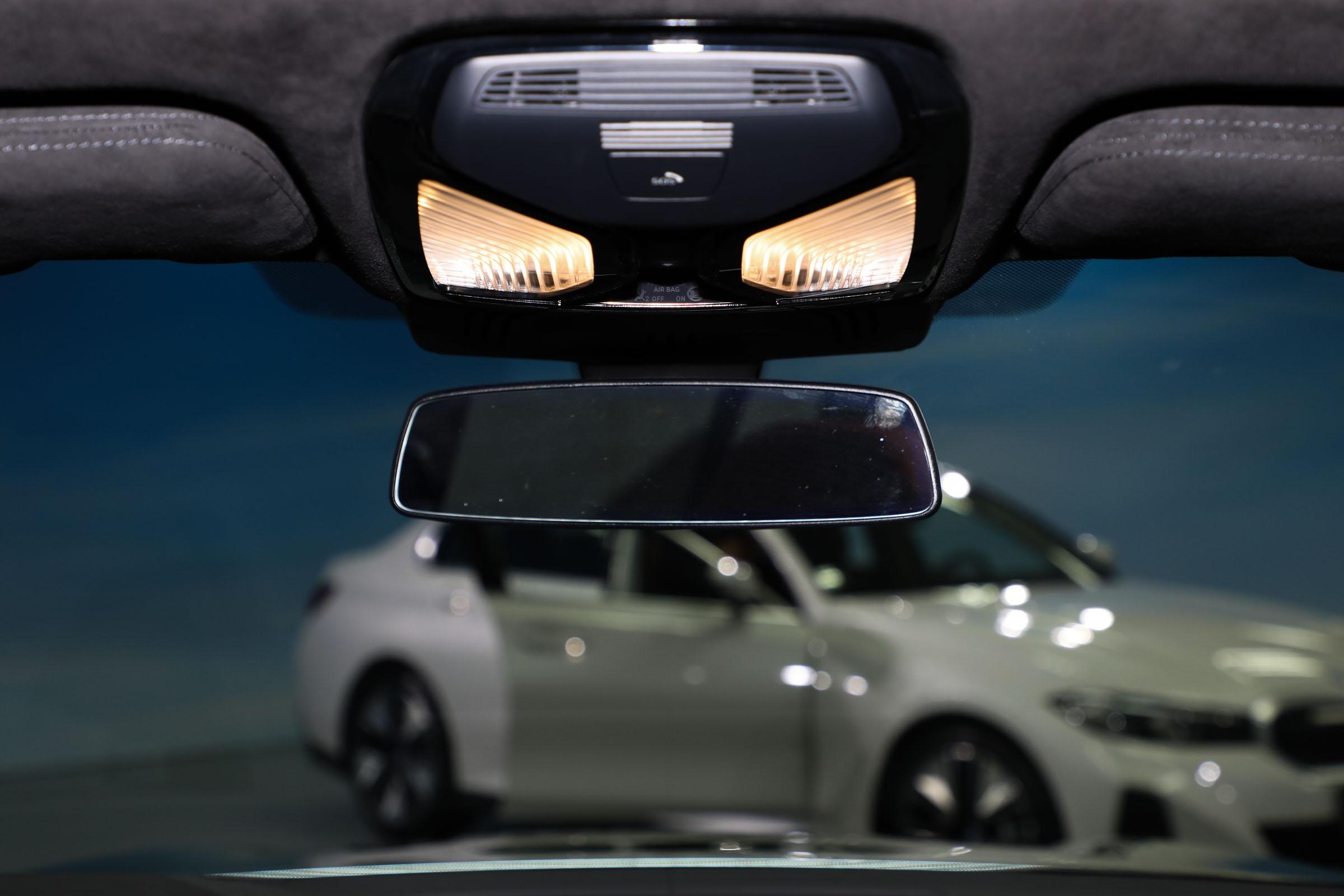 国产宝马x5最新七座信息,全新宝马x5xdrive45e详解