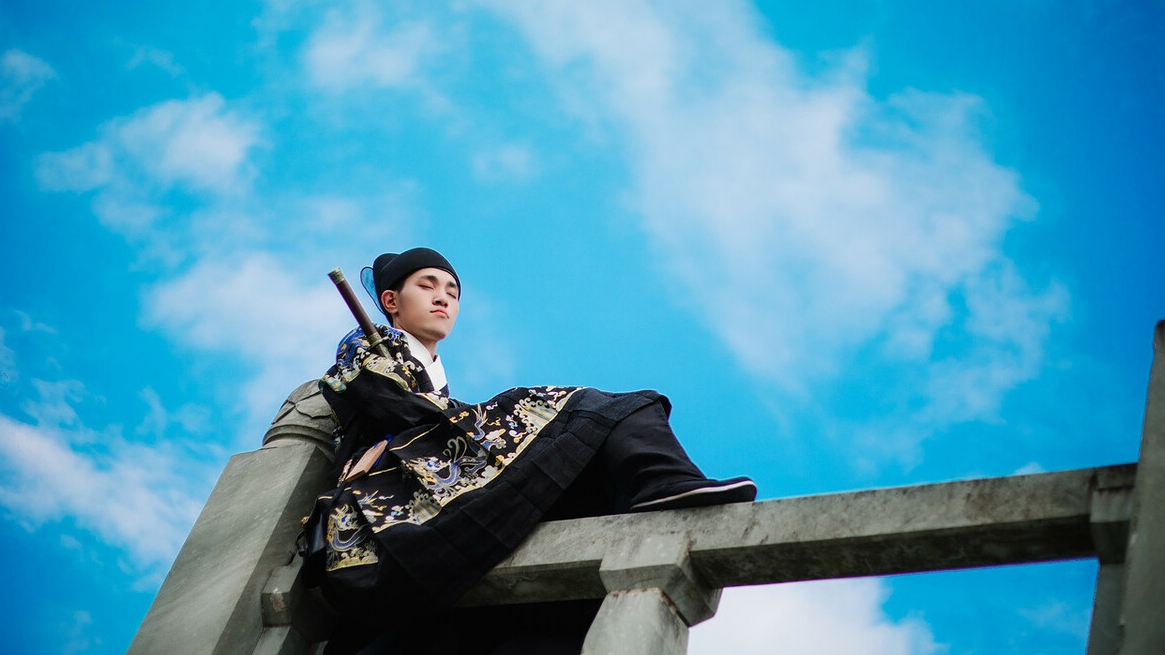 村子被土匪血洗,旧社会土匪暴行小说