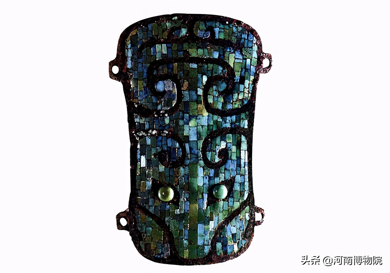 绿松石兽面吊坠镶金,清代精工錾刻狮子纹镂空铜佩