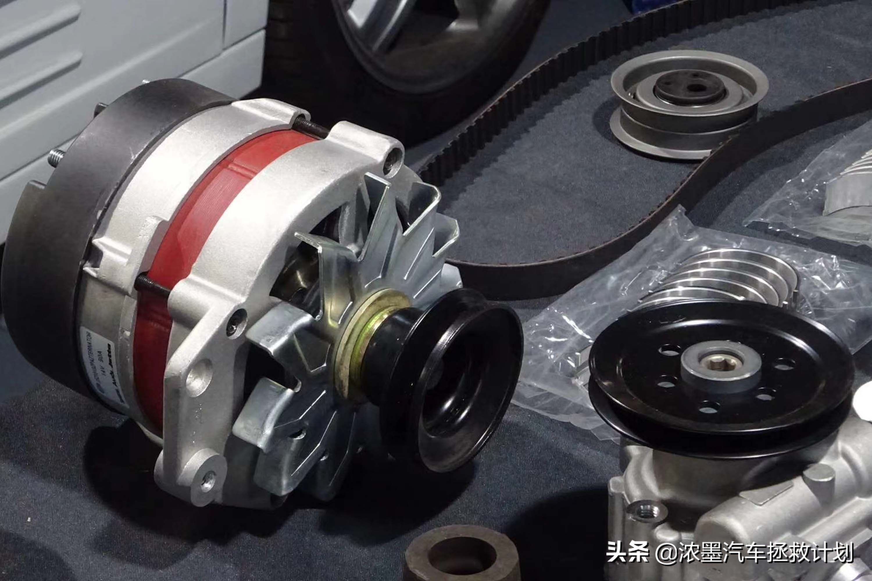 「妙手生花」重建一台战损级桑塔纳，带给它历经千般后的华丽重生