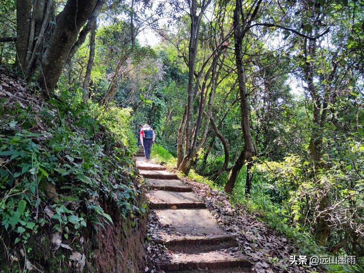 徒步寻访滇西大马路、走“九关十八铺”系列活动之四：回蹬关