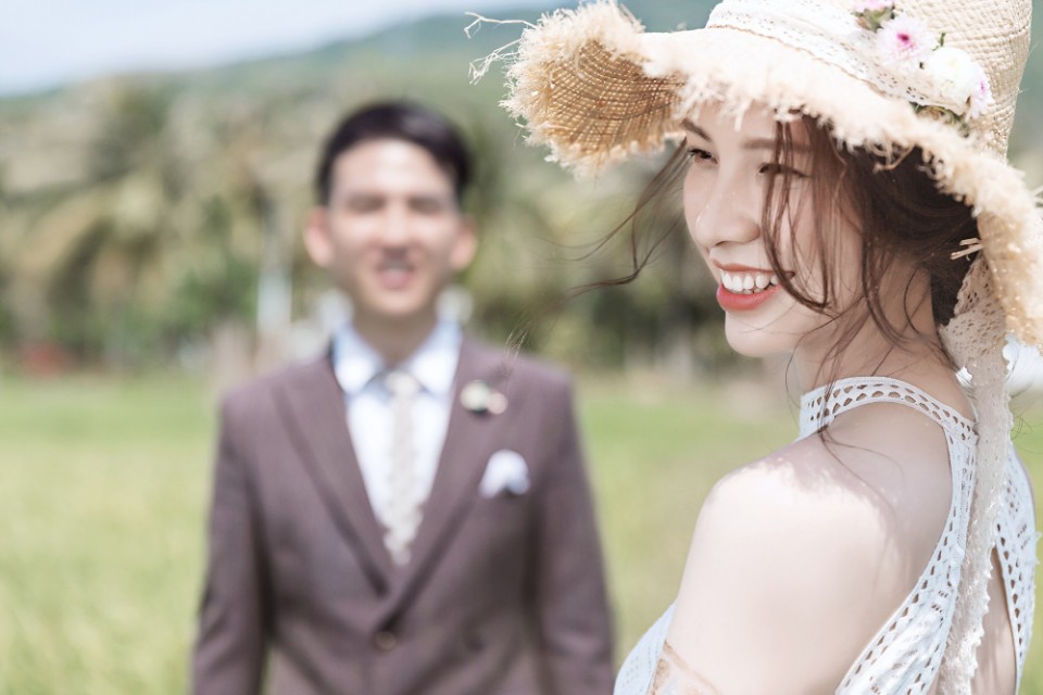 铂爵旅拍李诞的女搭档是谁,和李诞拍铂爵旅拍的人是谁