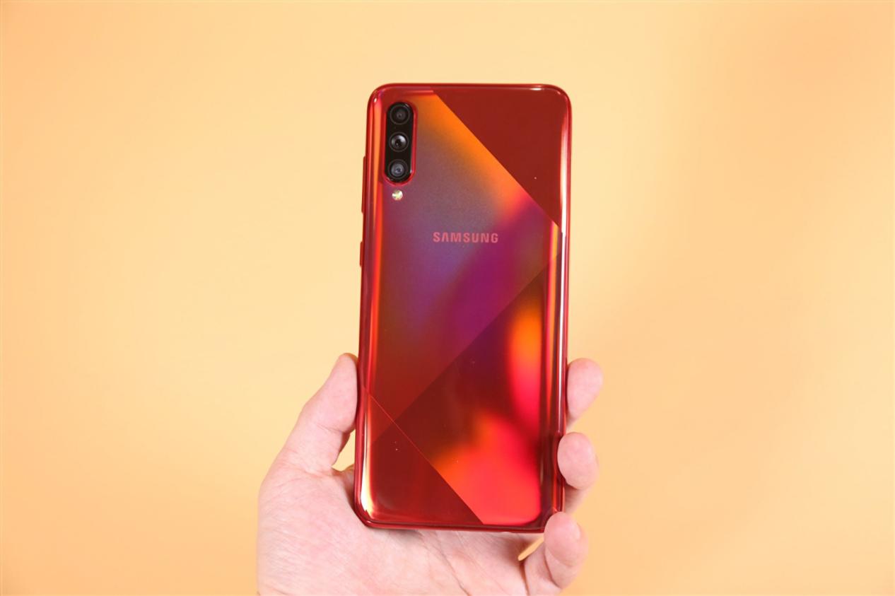 三星目前最好用的手机是什么系列,三星不止有手机还有什么