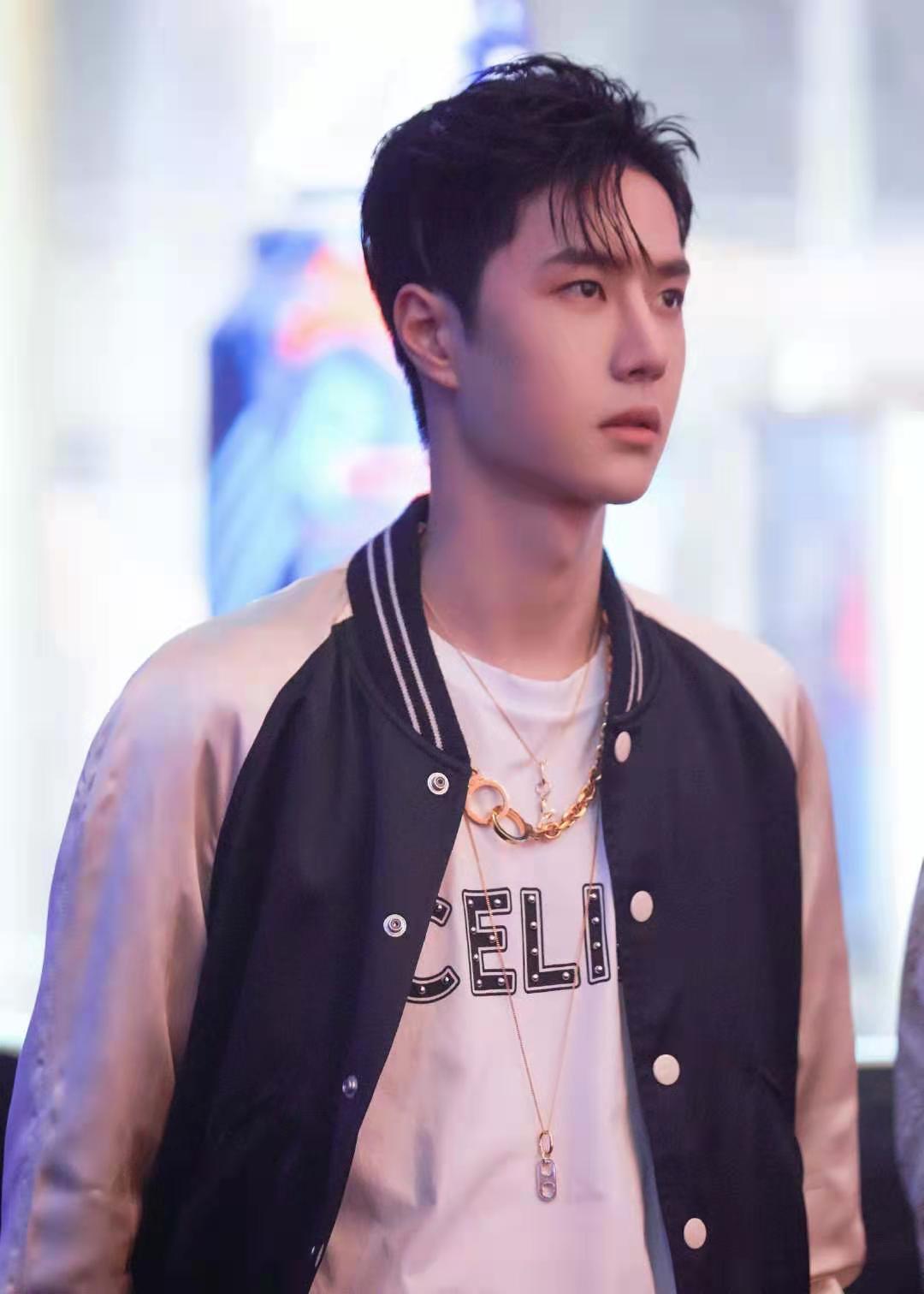 王一博代言安踏业绩翻了三倍,王一博代言安踏5亿代言费