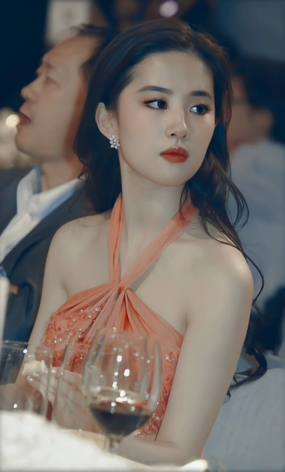 一个有气色、好的肌肤应该是怎样的,你知道怎么做吗?不要搞错了