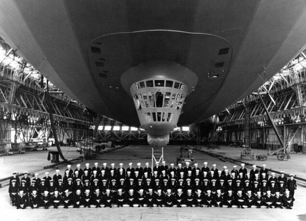 4个巨型航母发动机,空中航母百臂巨人