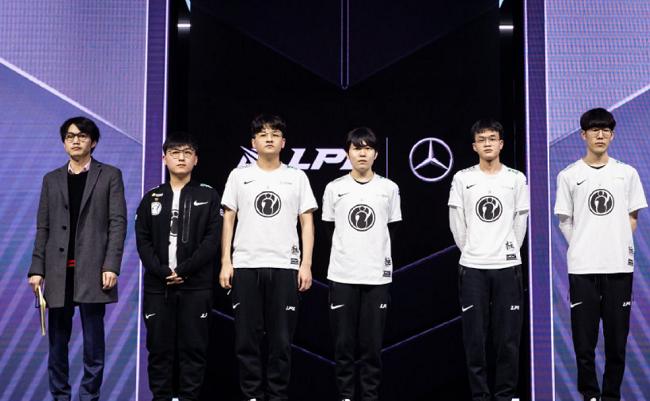 lpl对耐克态度,lpl还会继续使用nike吗