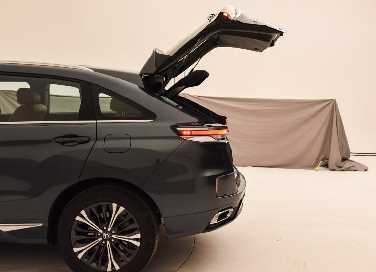 轴距2.97米,2.0t两驱的urv都有哪些配置