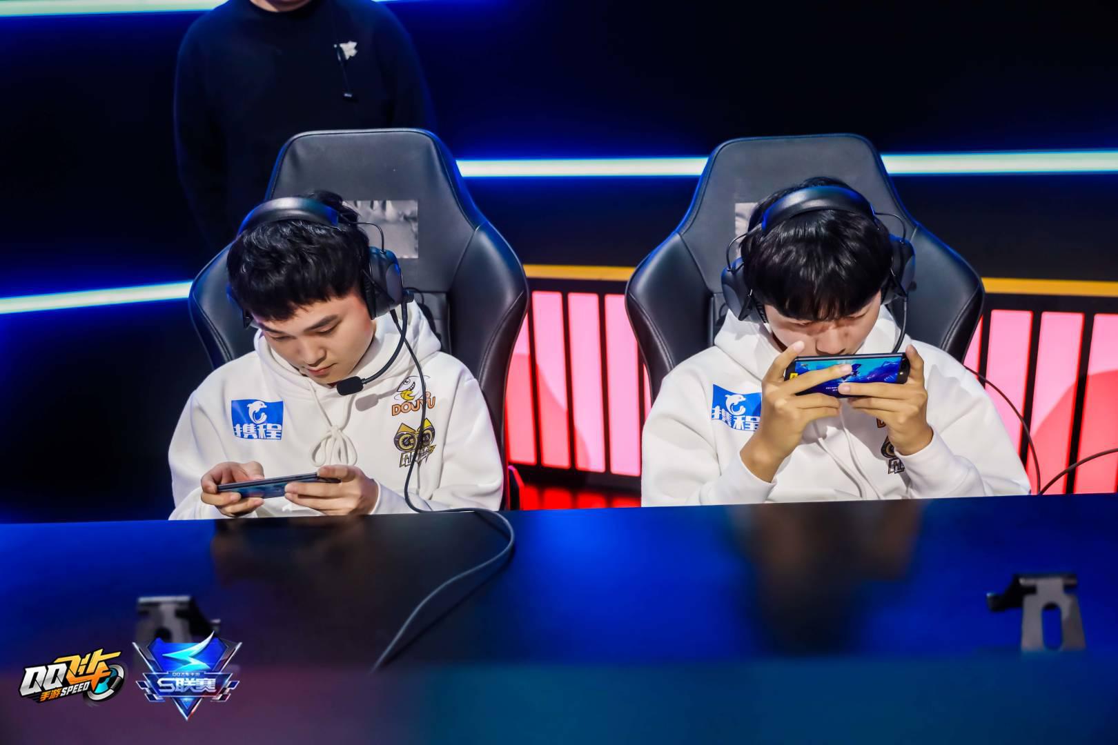 qq飞车手游s联赛精彩瞬间,qq飞车手游s联赛春季赛战队进场