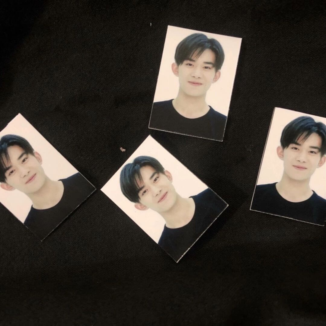 背景图：我把故事告诉了花花香飘向了整个小镇