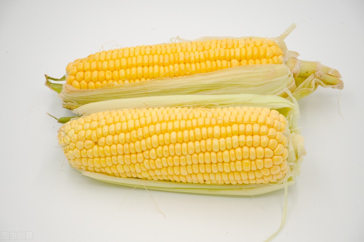 女生做了近视手术应该吃些什么,儿童近视一千五百度可以做手术吗