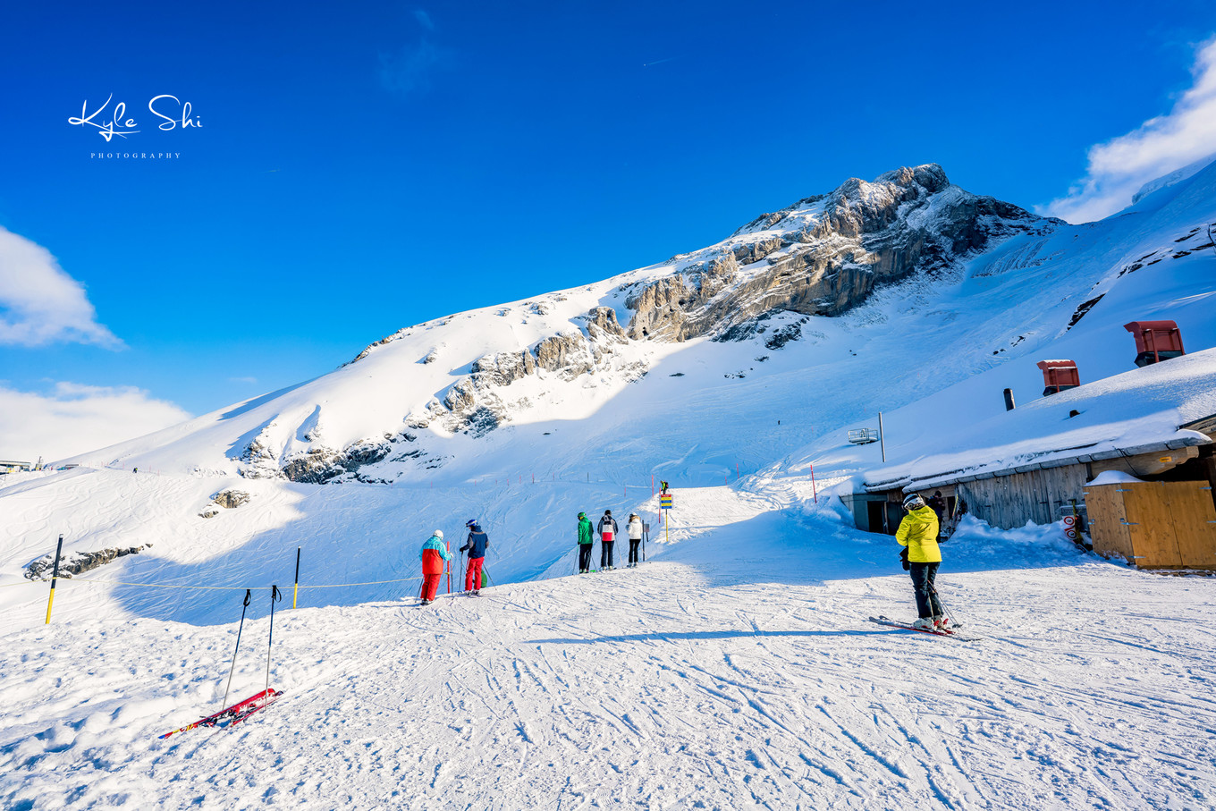 瑞士高山滑雪上演惊险与刺激,瑞士滑雪的真实感受