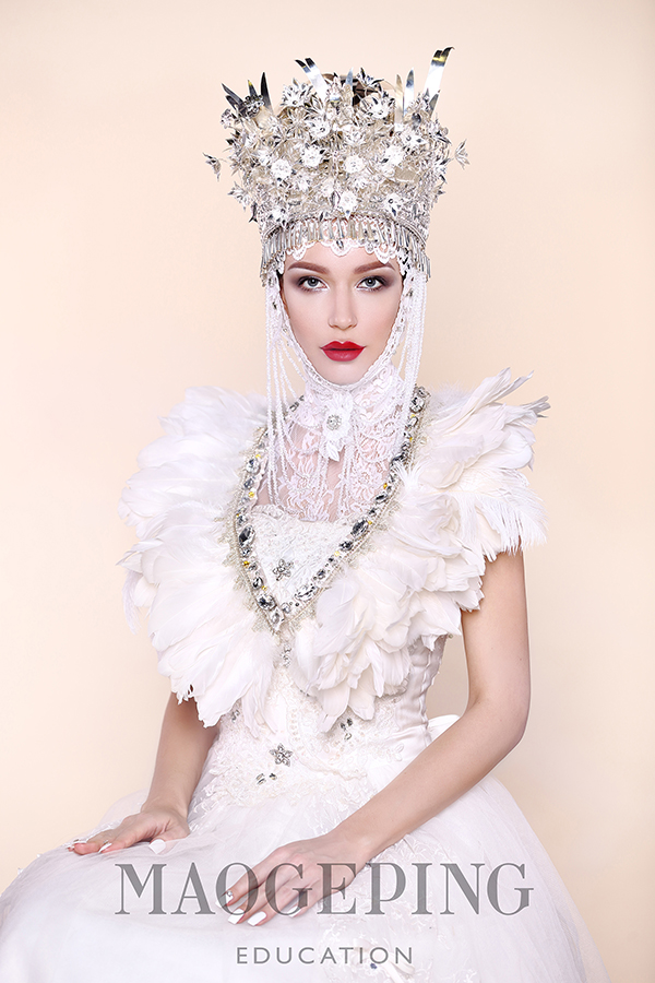 化妆师是艺术还是技术,化妆师是一个什么样的职业