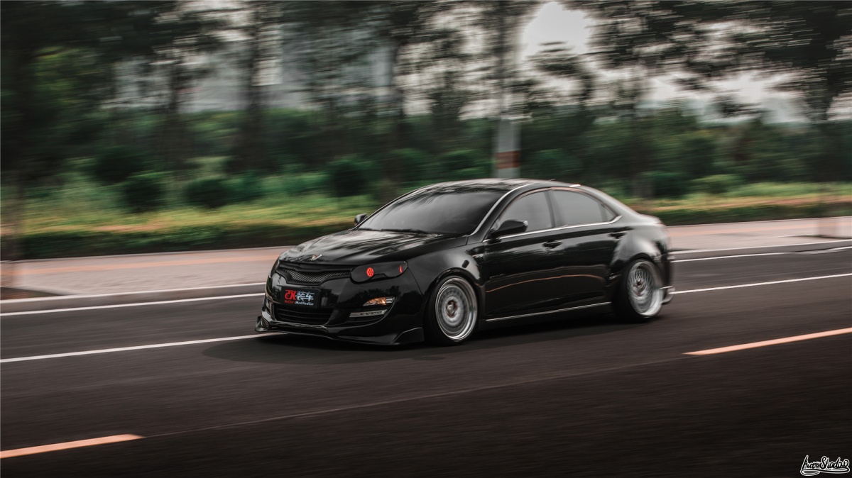 花15万买辆车,花5万买一辆宝马再加5万改装一下