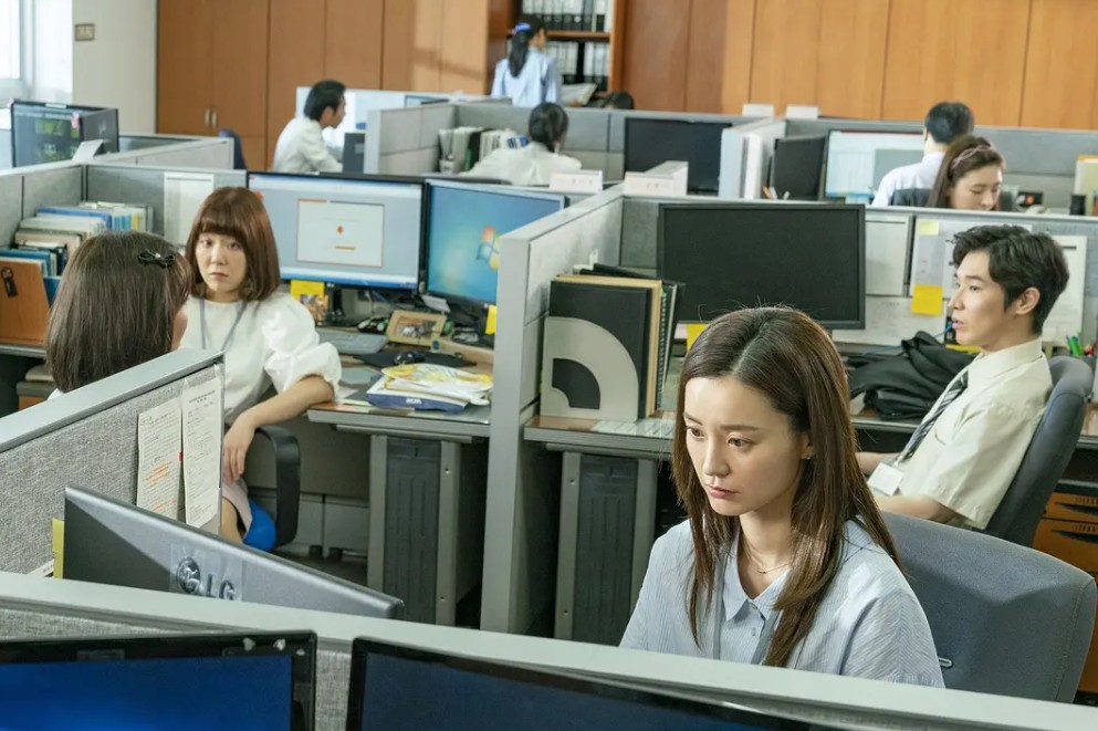 看完N号房和《金智英》，韩国这26万男人真是*兽禽**不如