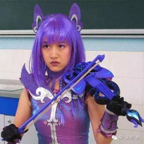 白敬亭蹭铁哥热度,林更新蹭苏翊鸣热度