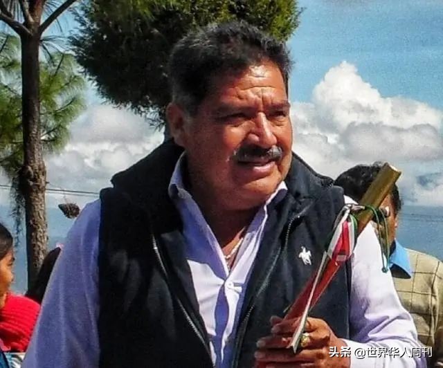 最“强悍”的首富：打败盖茨、和乔布斯交好，政府和毒枭都畏惧他