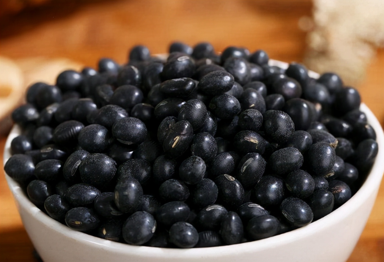 补肾食材选择哪些好呢男性,男人补肾益精的食物有哪些呢