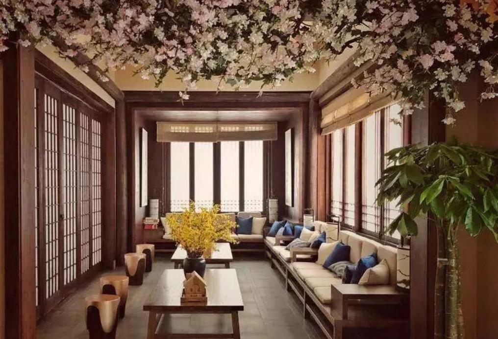 妗愪埂鍚堟偊姹熷崡骞哥鐢熸椿,妗愪埂鍚堟偊姹熷崡鏃呮父鏀荤暐