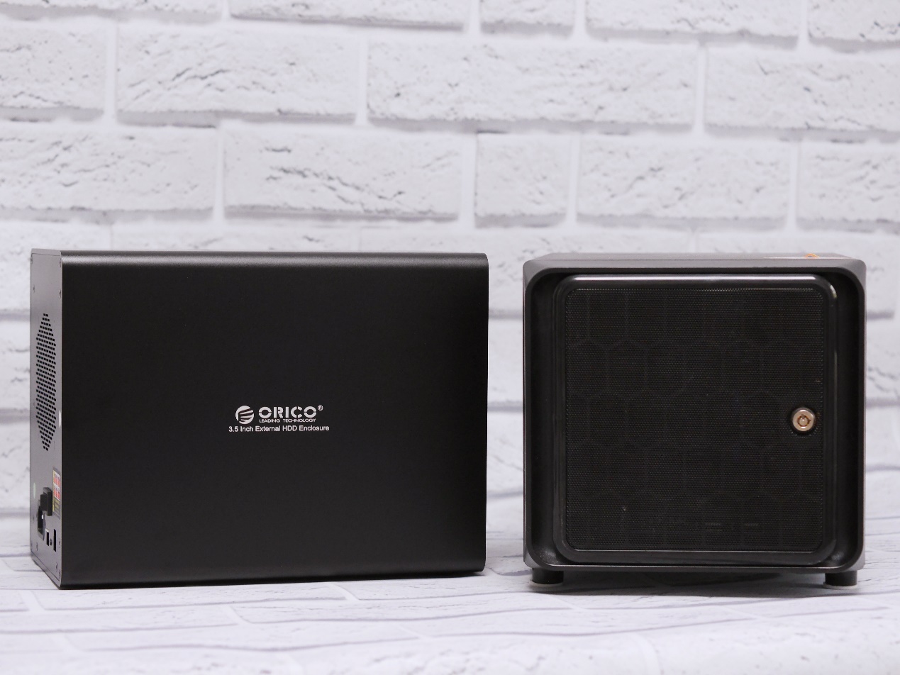 折腾NAS半年后的感受：也许我们需要的只是一个硬盘柜而已