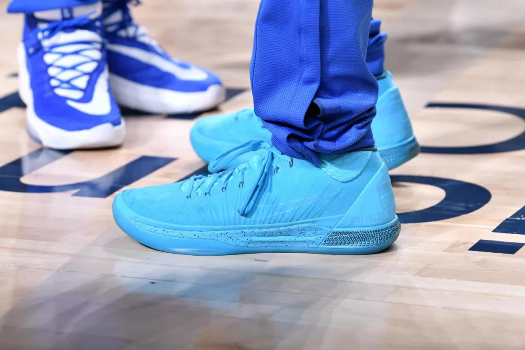 NBA球员上脚:独行侠球员的球鞋,波尔津斯基和小哈达威很帅!