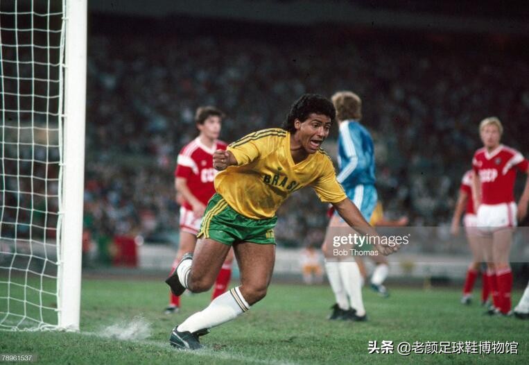 和马拉多纳同时代的球星,罗纳尔多比贝利和马拉多纳厉害吗