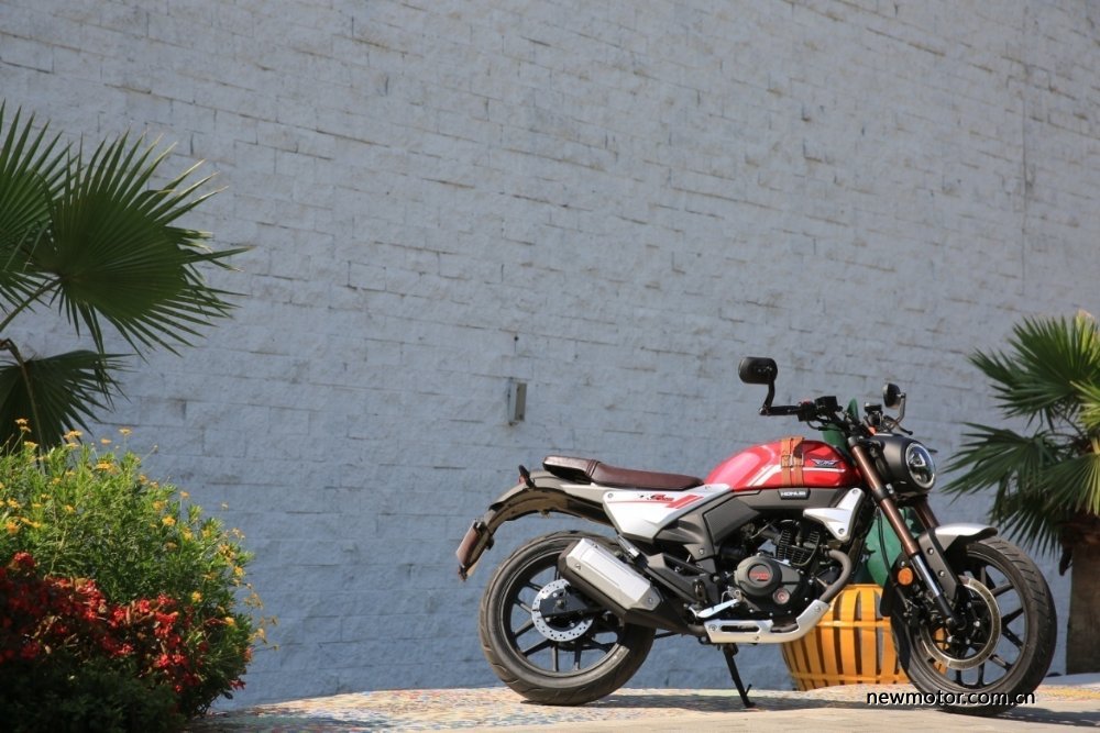 力帆DK150复古提车感受,力帆kp150