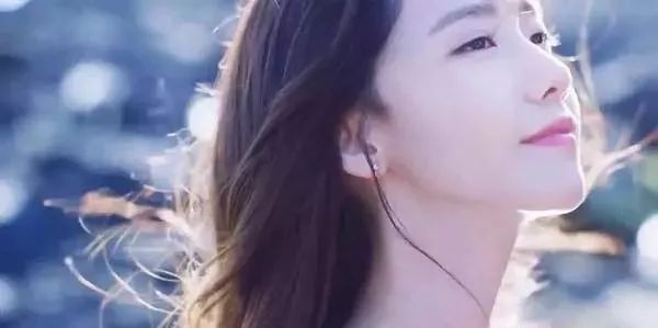 阿芙罗马洋甘菊舒缓纯露多少钱,洋甘菊纯露修复敏感肌去红血丝