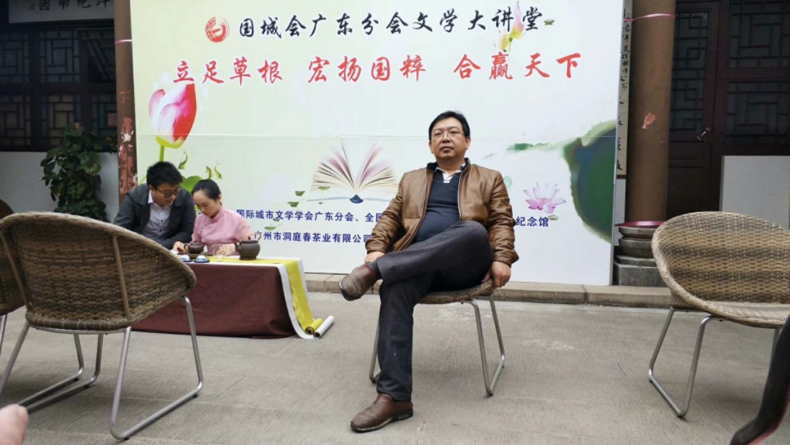 插诨打科,请不要扰乱传承文化的秩序~话说春晚对联