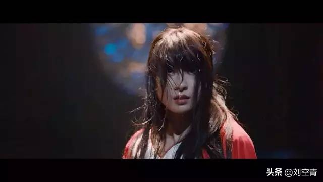 讲述换脸的电视剧,电影解说女人整容时的场景