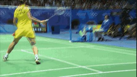 羽毛球必学八大技巧假动作,羽毛球必学10个假动作