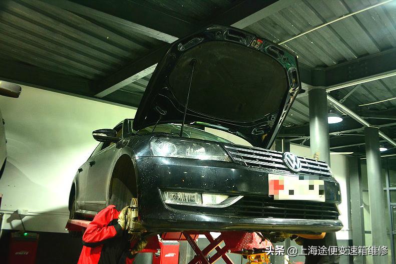 帕萨特双离合起步顿挫咔咔响,帕萨特干式双离合变速器叽叽响